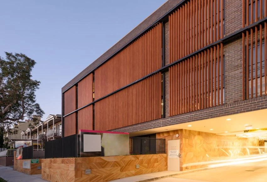 External Aluminium Louvres and Shutter External Aluminium Louvres and Shutter