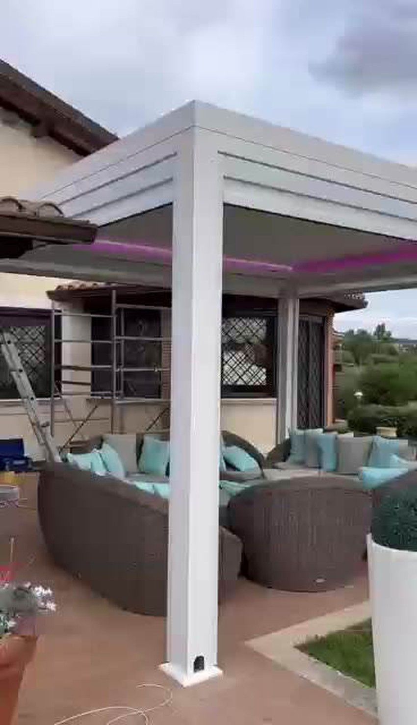 Pergola with Columns Pergola with Columns