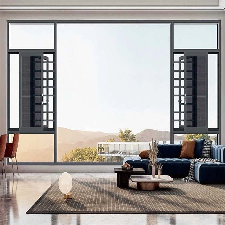 casement window with mesh